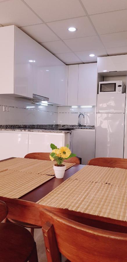 Апартаменти Apartamento Lauren Салоу Екстер'єр фото