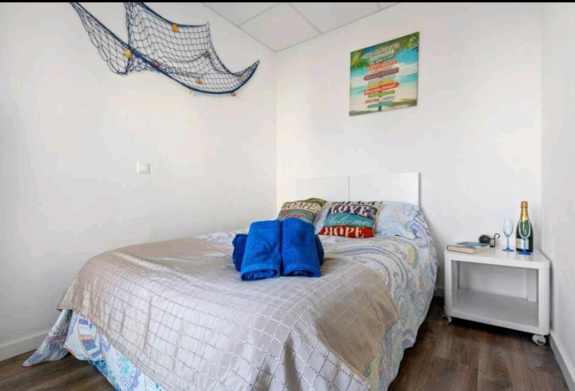 Апартаменти Apartamento Lauren Салоу Екстер'єр фото