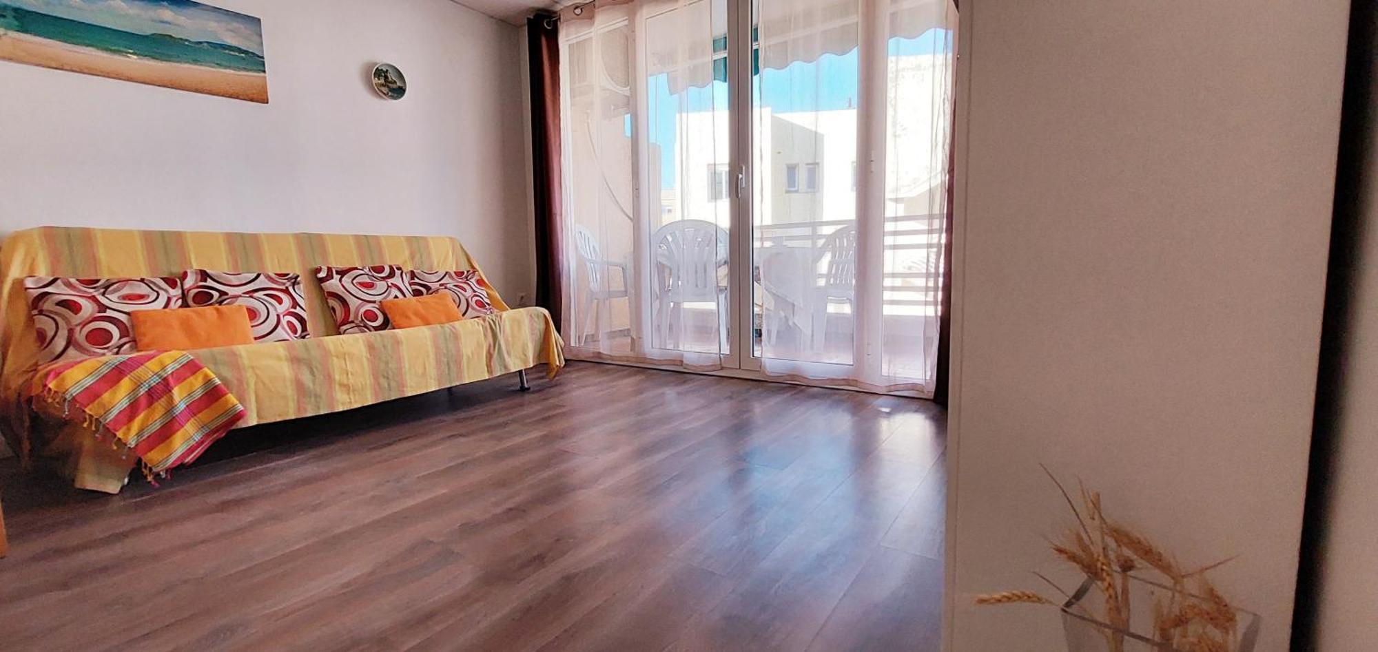 Апартаменти Apartamento Lauren Салоу Екстер'єр фото